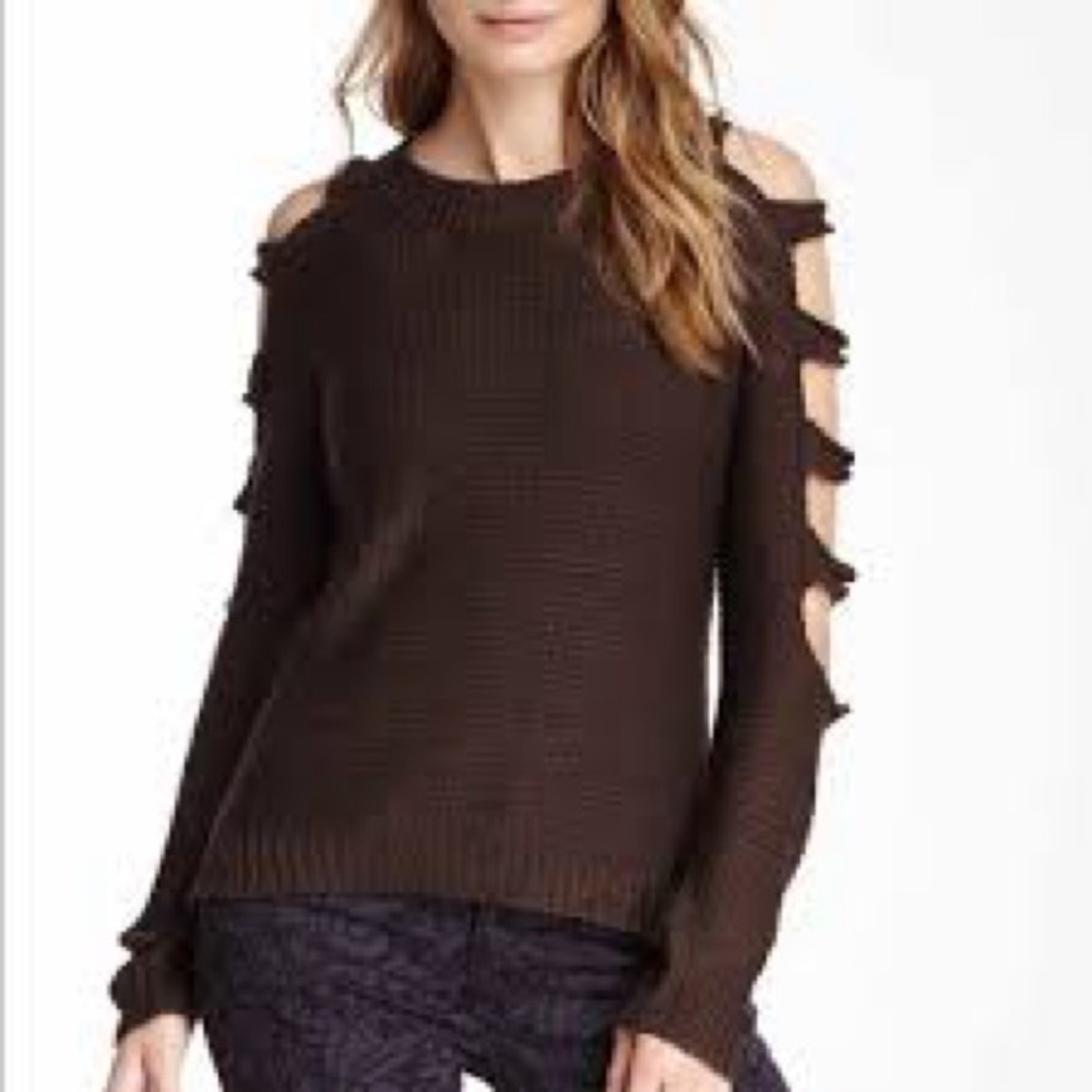 RD Style Cold Shoulder Sweater in Beautiful Deep Purple. Small